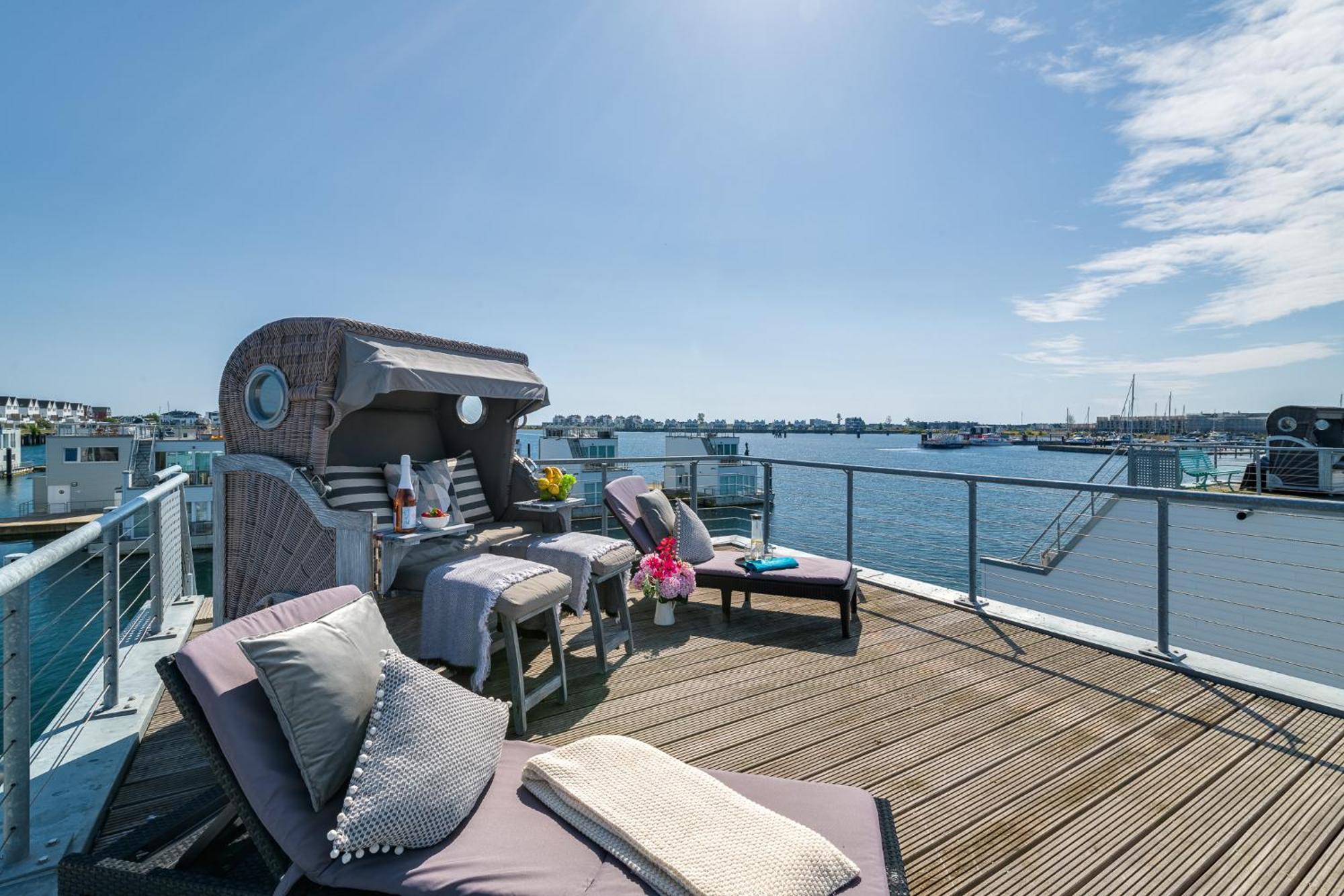 Triton: Meerblick, Sauna, Dachterrasse Olpenitz Exterior photo