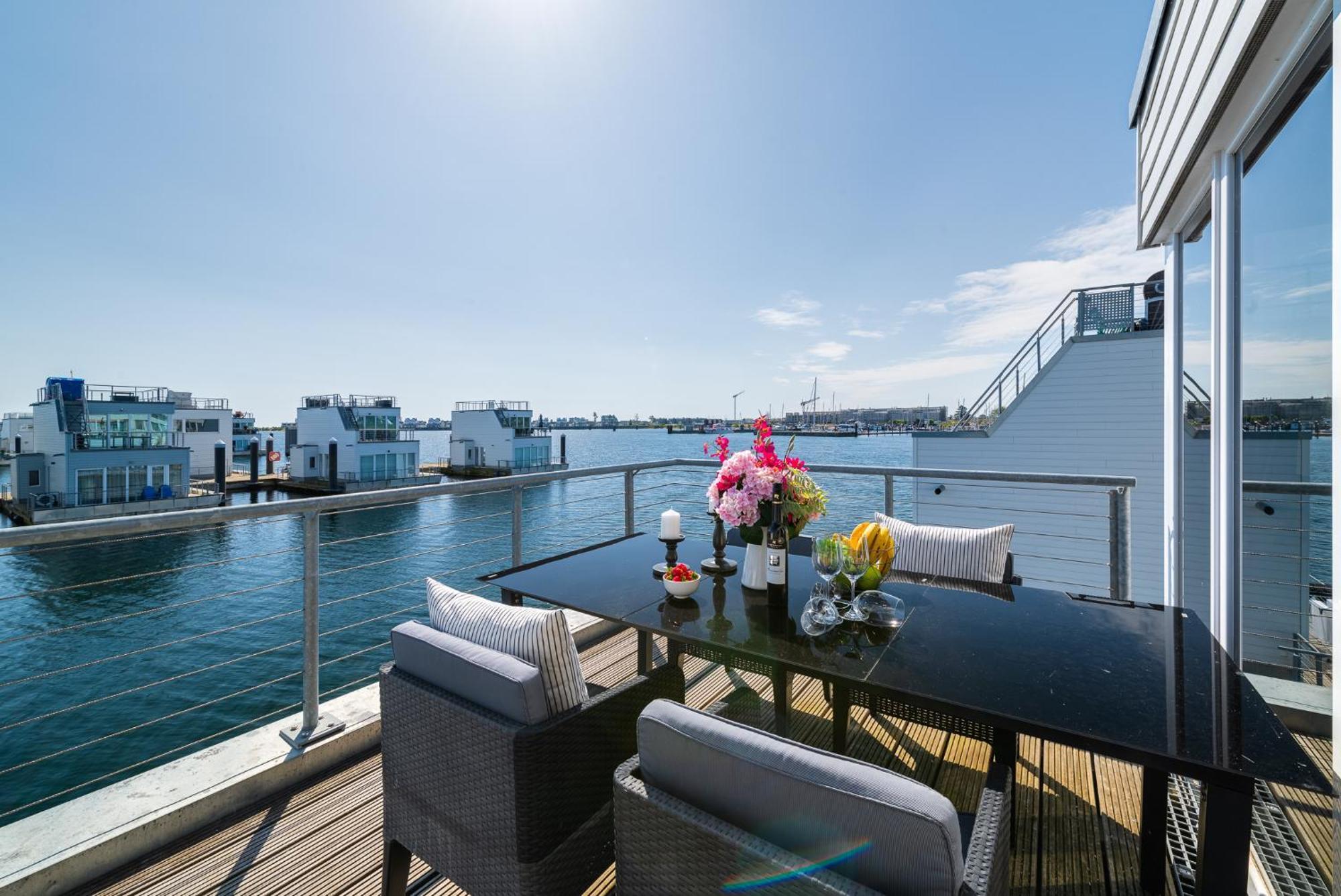 Triton: Meerblick, Sauna, Dachterrasse Olpenitz Exterior photo